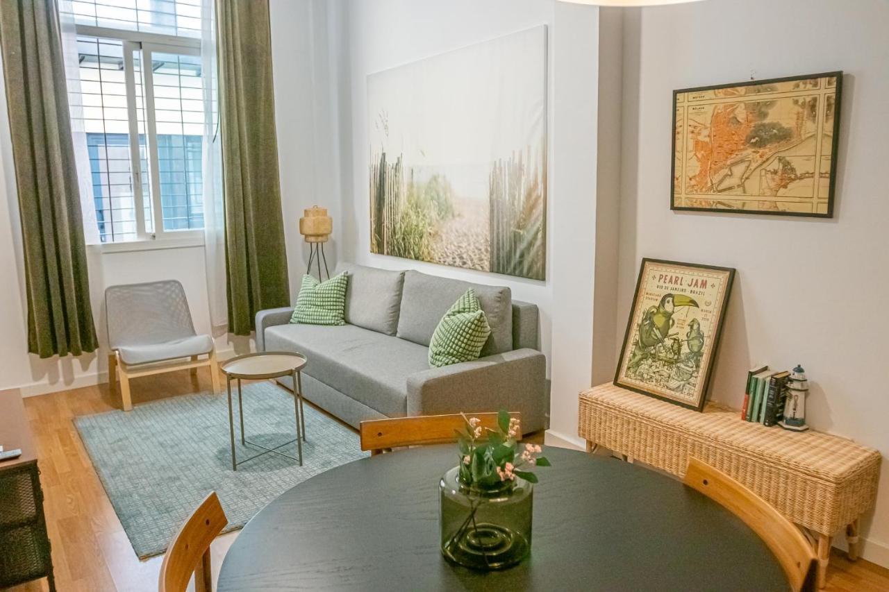 Peaceful Central Apartment มาลากา ภายนอก รูปภาพ