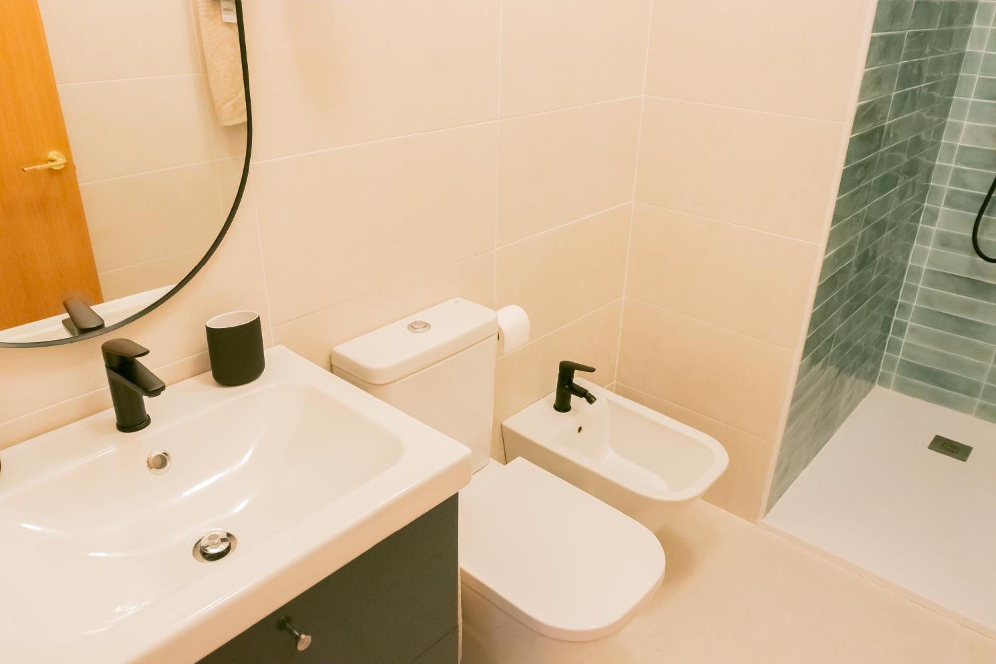 Peaceful Central Apartment มาลากา ภายนอก รูปภาพ